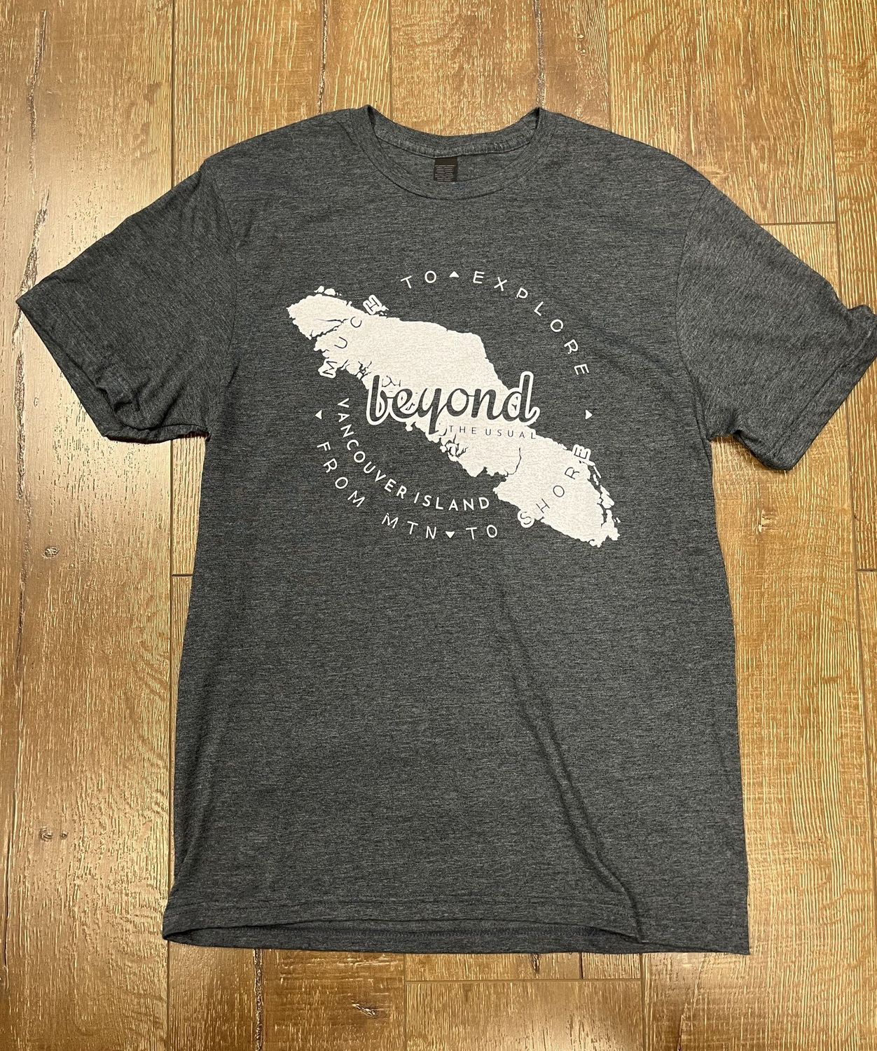 BTU Adult Unisex VanIsle Map S/S Tee - Dark Heather