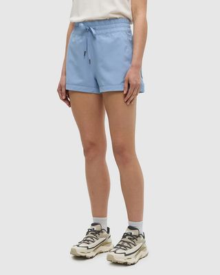 Tentree Women’s Westin Hybrid Shorts -Lakeside Blue