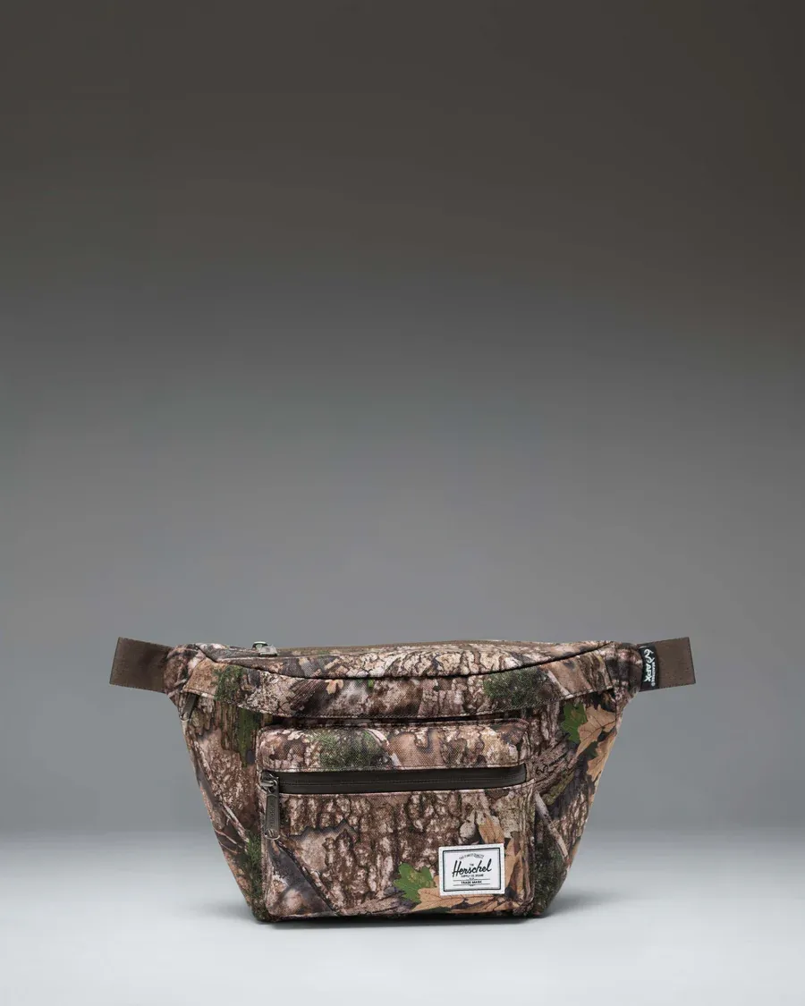 Realtree Herschel Popquiz Hip Pack APX