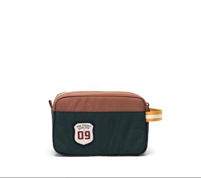 Herschel Chapter Travel Kit 5L