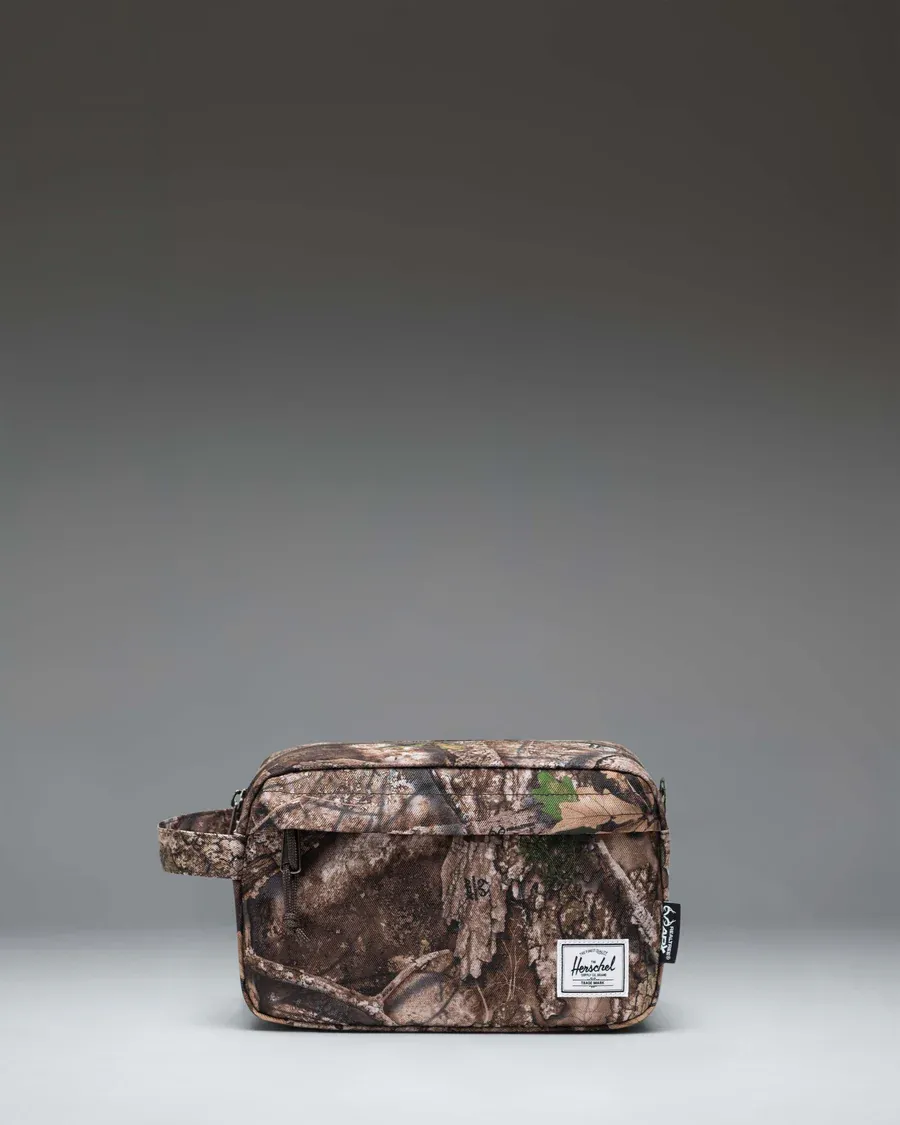 Realtree Herschel Chapter Travel Kit 5L