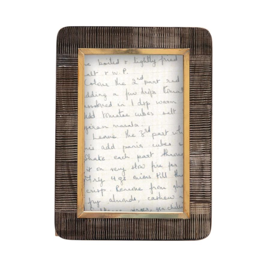 DF4270 Hand Carved Photo Frame with Brass Border