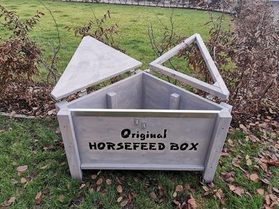 Original HORSEFEED BOX CLASSIC CORNER SHORT