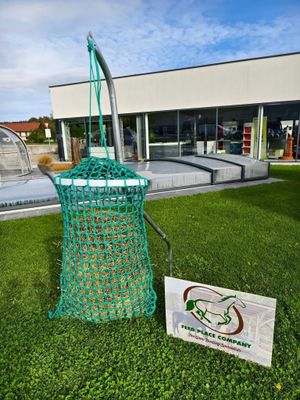 Heusäcke mit Füllhilfen