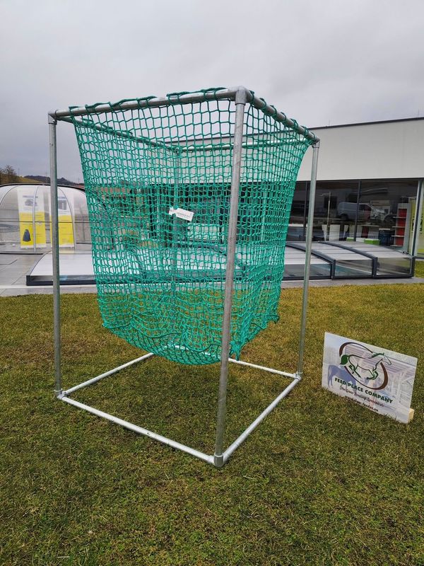 HORSEFEED BOX Stahlrohr-Heuraufe SHETTY MOBIL 1m x 1m x 1,7m