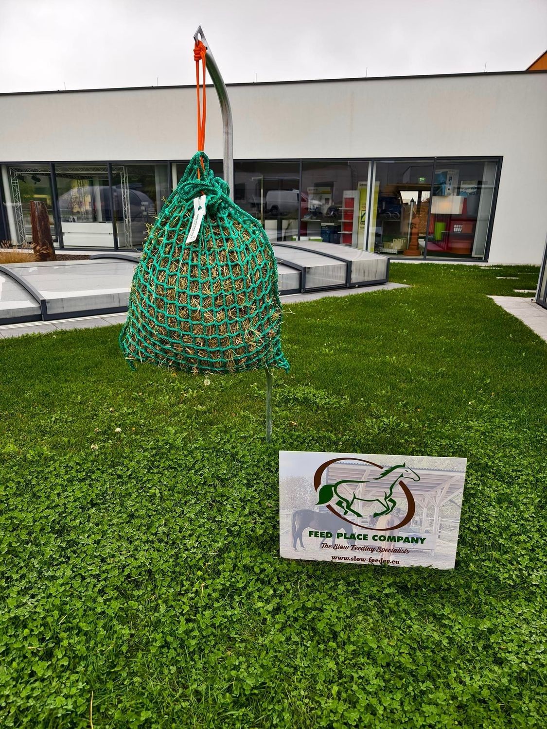 Original HORSEFEED BOX Heusack MIDI - NEW Diamond Cord Original HORSEFEED BOX Heusack MIDI - NEW Diamond Cord