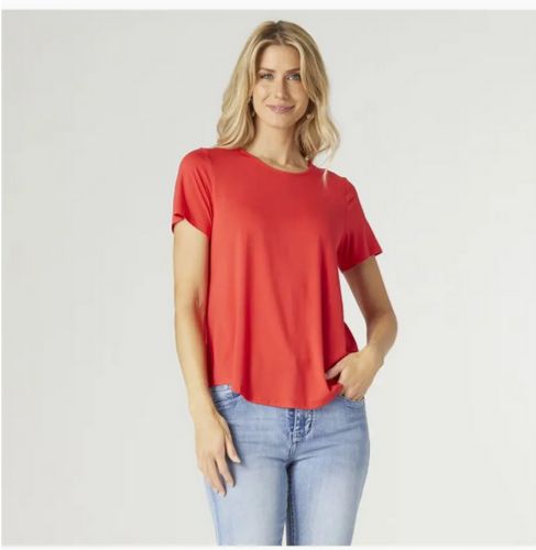 Erin Pleat Back Tee-Tango Red