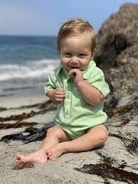 Helford Short Sleeved Onesie - Lime Seersucker