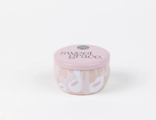 A95 Sweet Grace Collection Candle #059