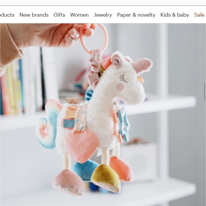 Itzy Friends Link &amp; Love™ Activity Plush with Teether Toy - Unicorn
