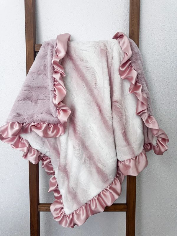 Hollis Blanket