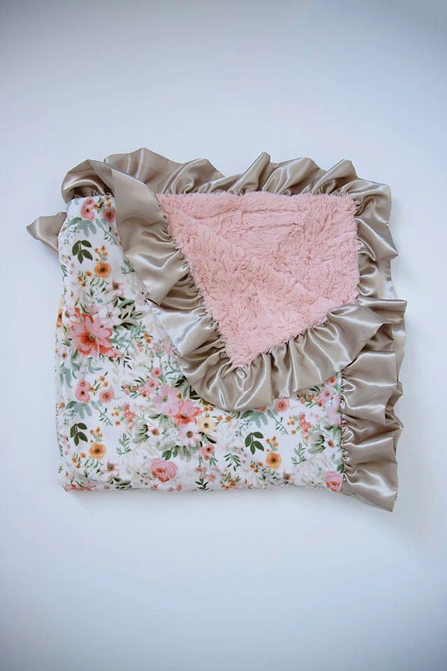 Juliette Luxe Cuddle Blanket
