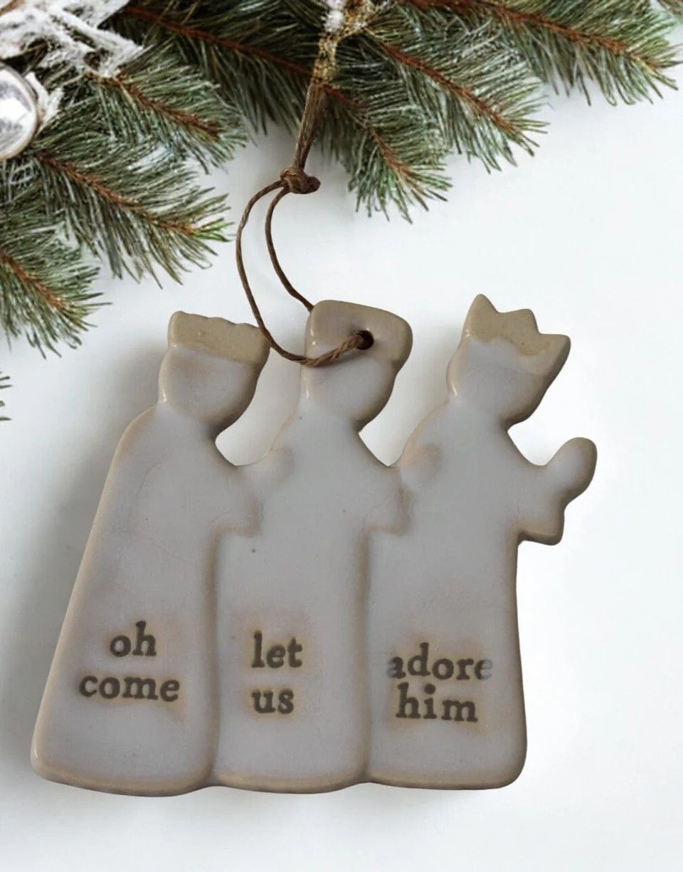 Nativity Ornaments, Size: Oh Come Let Us Adore Him