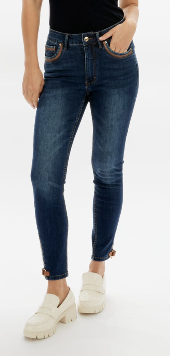 Frank Lyman Dark Denim/Tan Jean 226182U