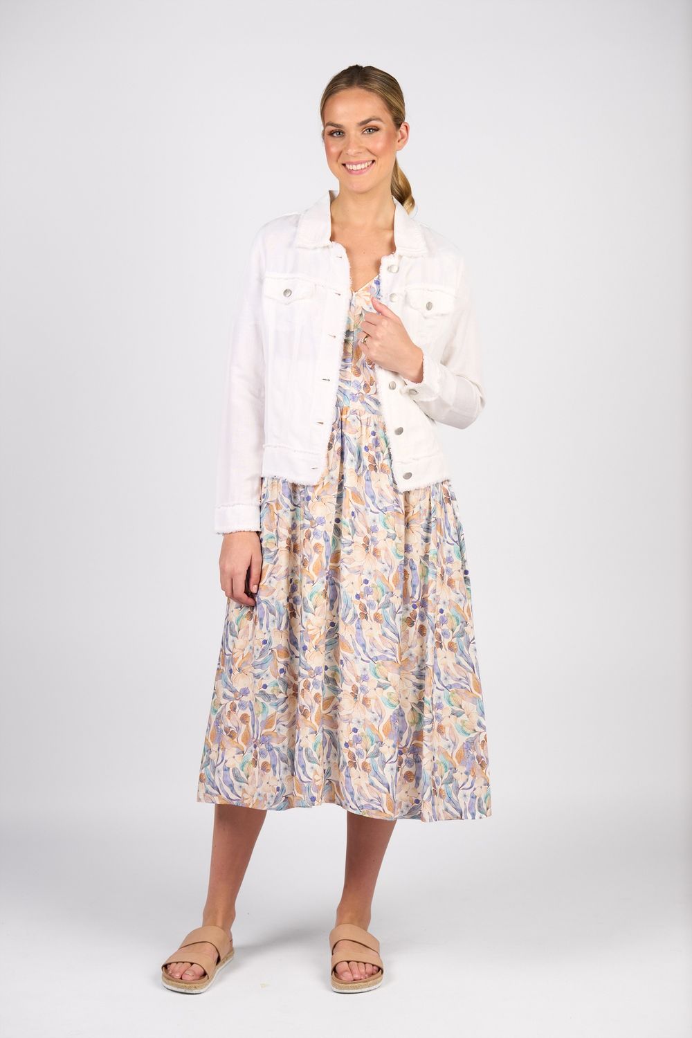 Vassalli Linen Jacket White 2026A