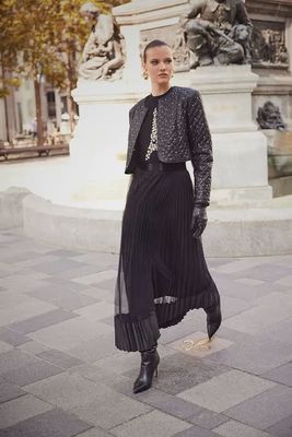 Frank Lyman Black Pleated Skirt 254894