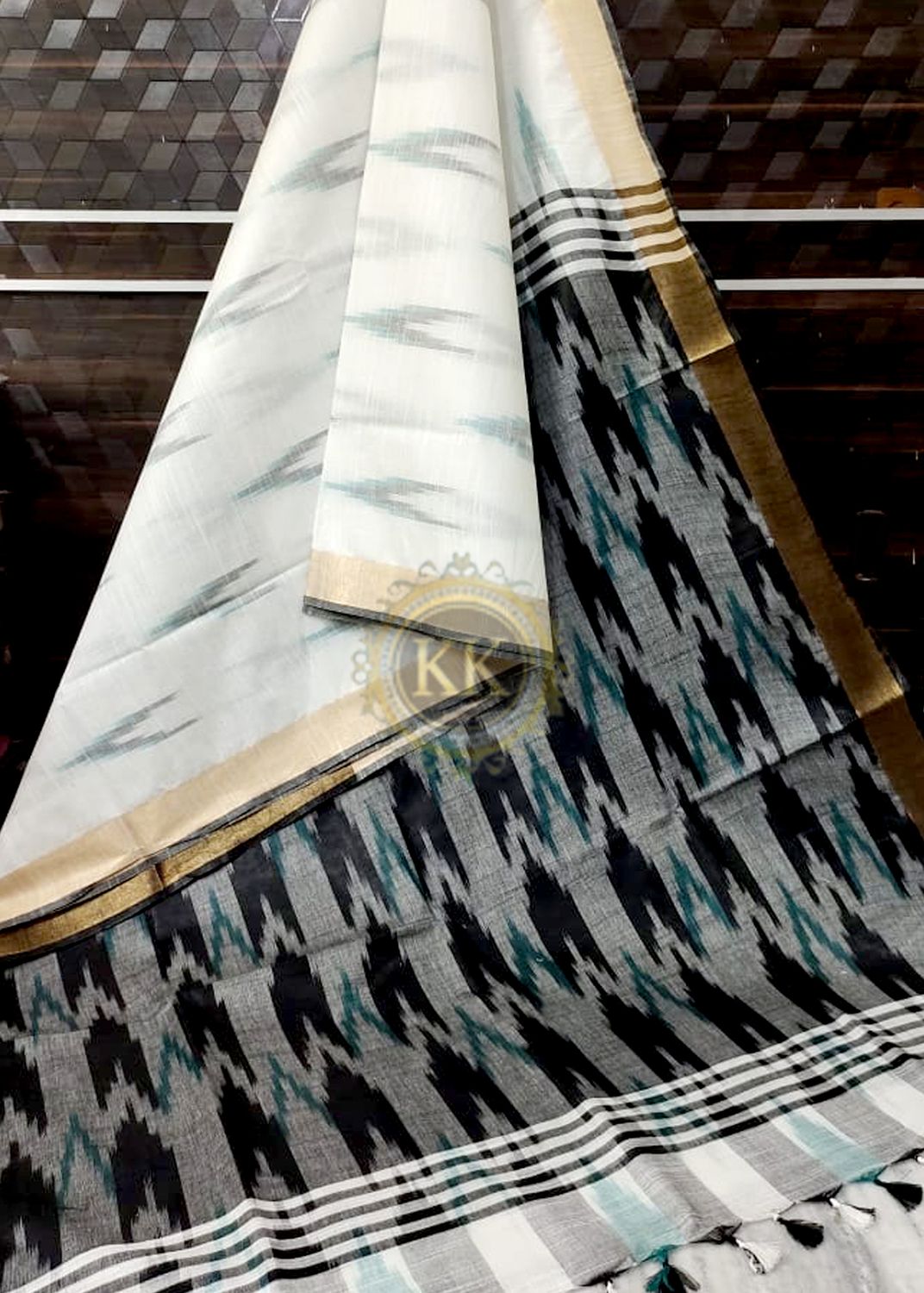COTTON EKKAT AND COTTON SILK @ 799/- to 1999/-