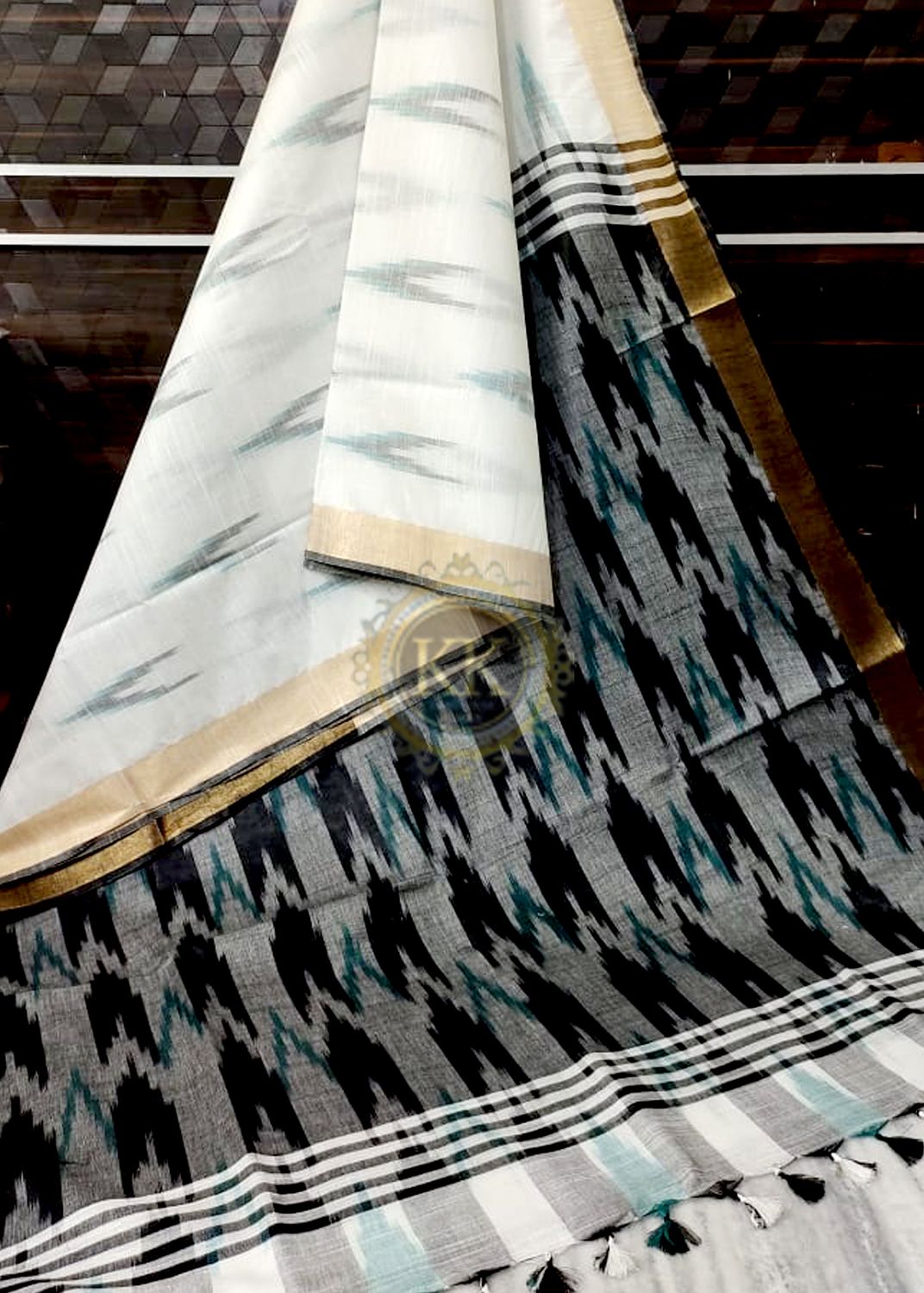 COTTON EKKAT AND COTTON SILK @ 799/- to 1999/-