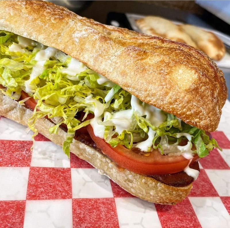 BLT