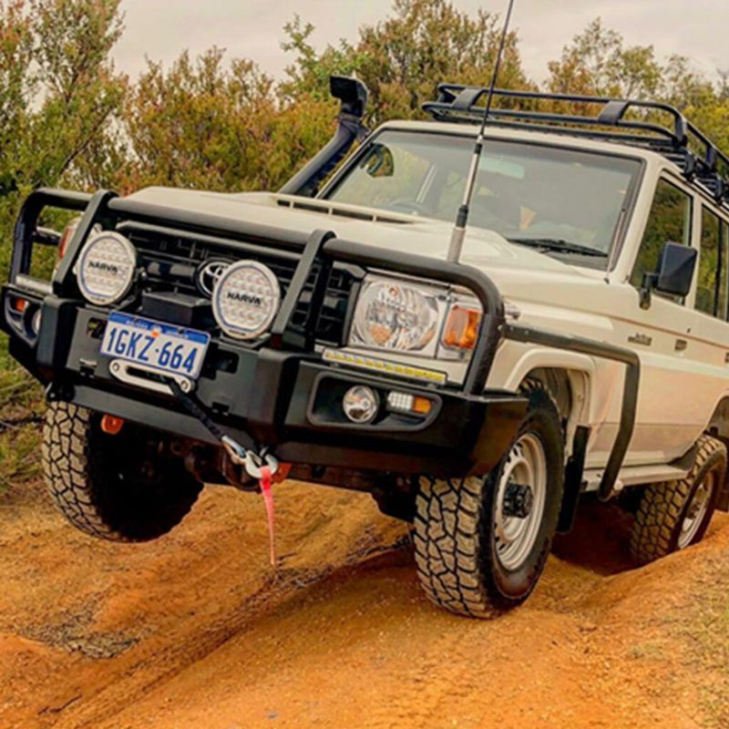 ROCKARMOR PREMIUM STEEL BULLBAR TO SUIT TOYOTA LANDCRUISER 76/78/79 2005+ (Full Bar Replacement)