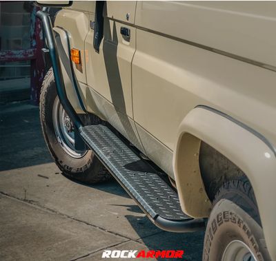 ROCKARMOR STEEL ROCKSLIDER SIDE STEPS TO SUIT TOYOTA LANDCRUISER 78 Series V8 Troop Carrier 2007+ ROCKARMOR STEEL ROCKSLIDER SIDE STEPS TO SUIT TOYOTA LANDCRUISER 78 Series V8 Troop Carrier 2007+
