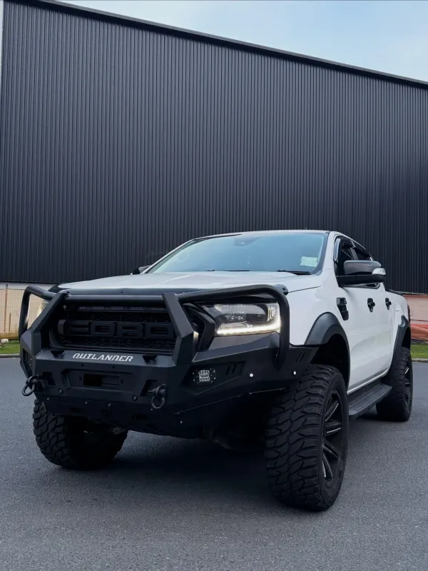 Ford Ranger 2015 - 2021 Bull Bar | Loop Outlander 4x4