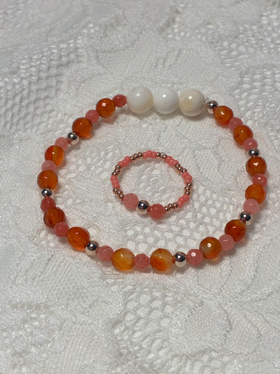 zahra perlesæt i agate og jade perler