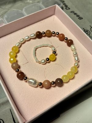 aurora perlesæt gul og brun