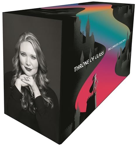 Throne of Glass Paperback Box Set by Sarah J. Maas