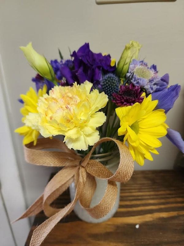 Mason Jar Flower Bouquet