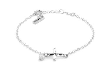 Dainty Cross Bracelet