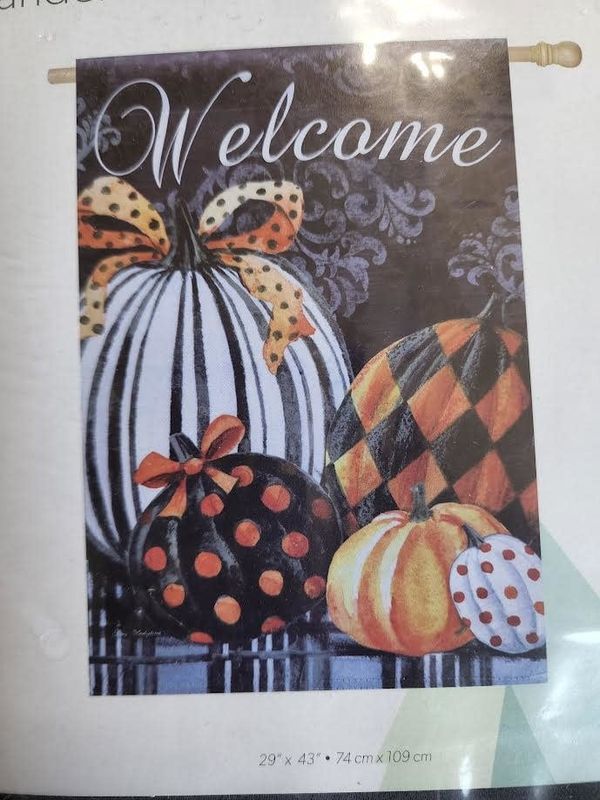 Elegant Pattern Pumpkins House Flag