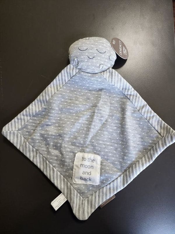 Moon &amp; Back blankie