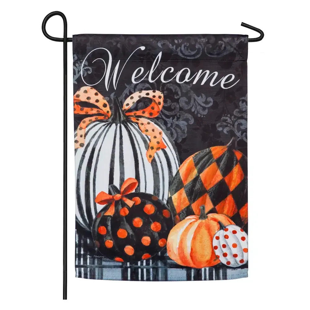 Elegant Pattern Pumpkins Garden Suede Flag