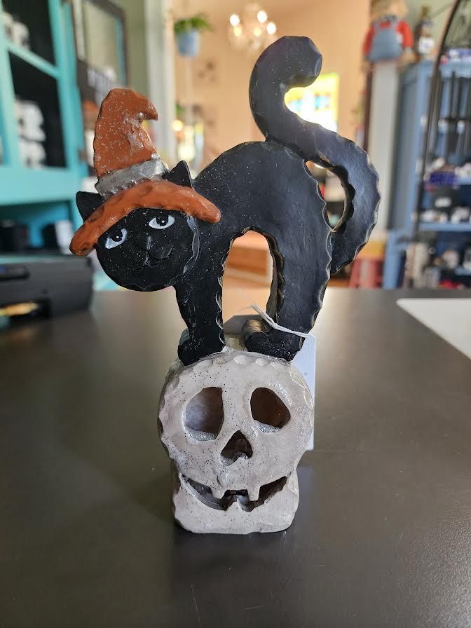 LED Color Changing Spooky Halloween Cat