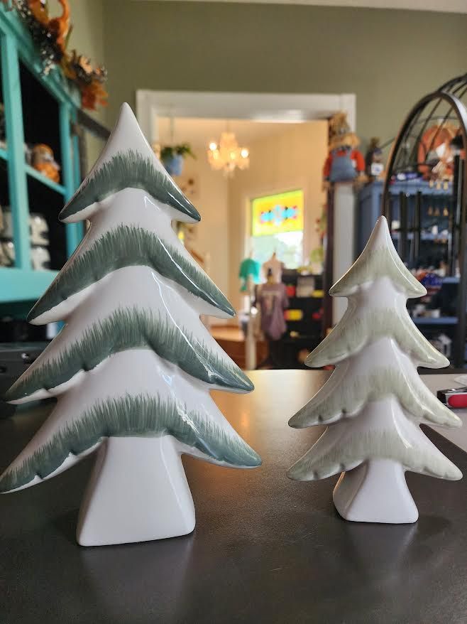 Shades Of Green Ceramic Tree, Size: Small