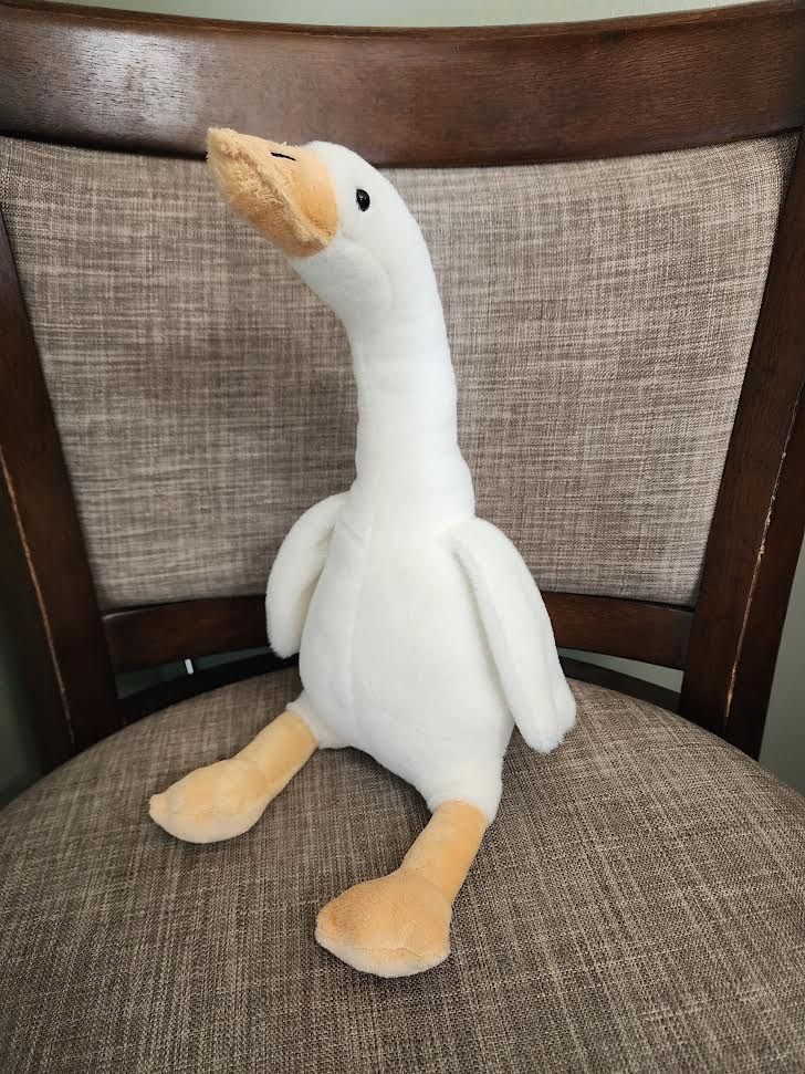 11" Embroidered Goose