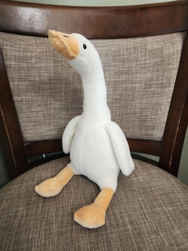 11" Embroidered Goose