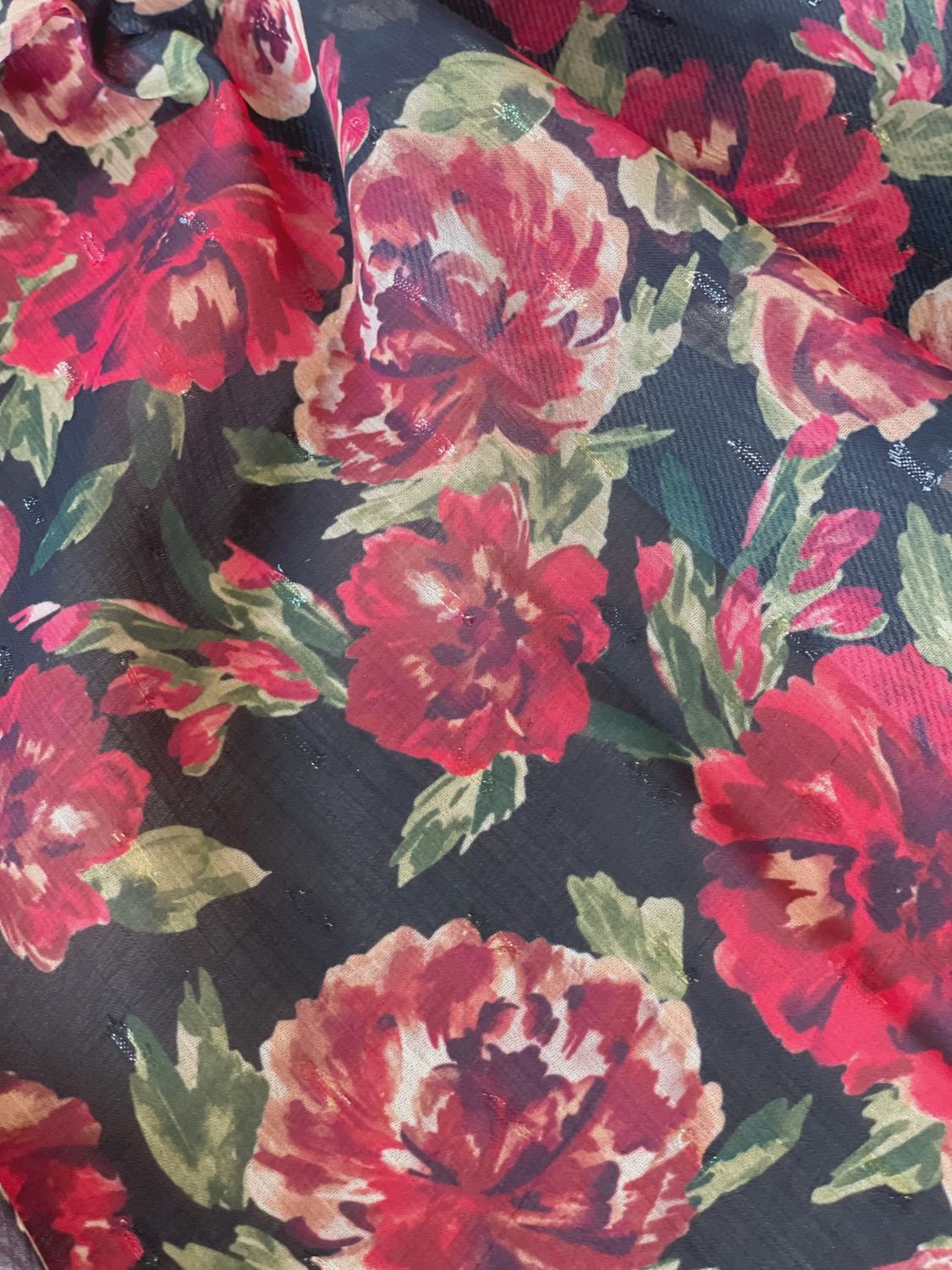 Plumetis Muslin Black &amp; Red