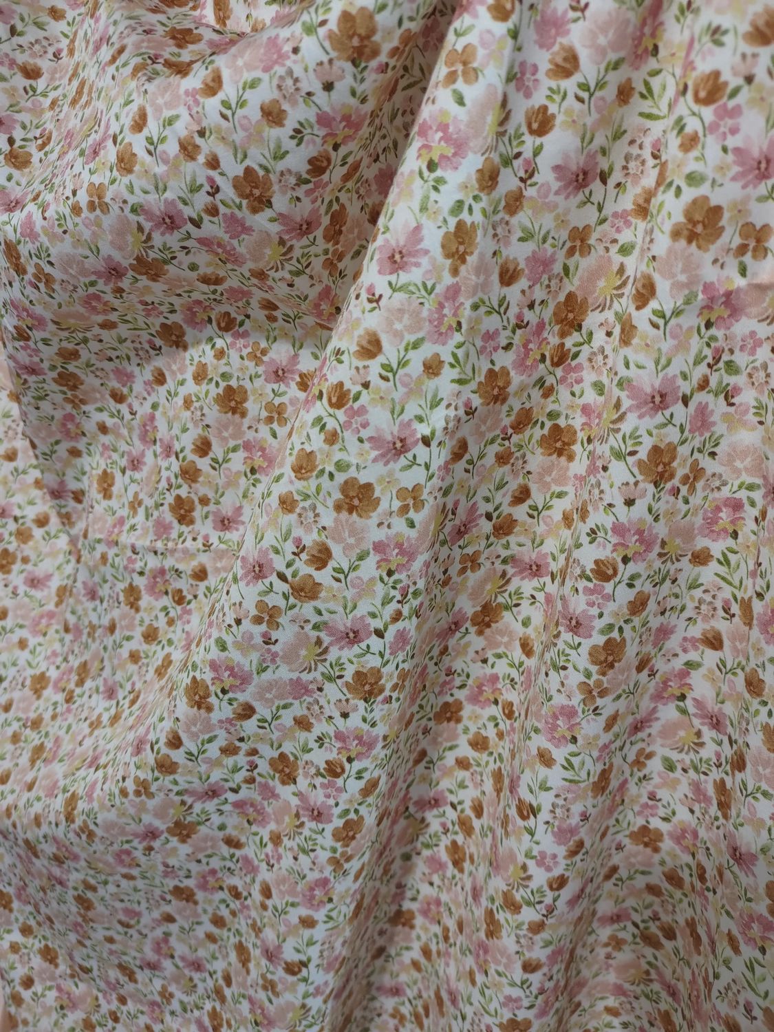 Larissa - Flora Cotton Satin