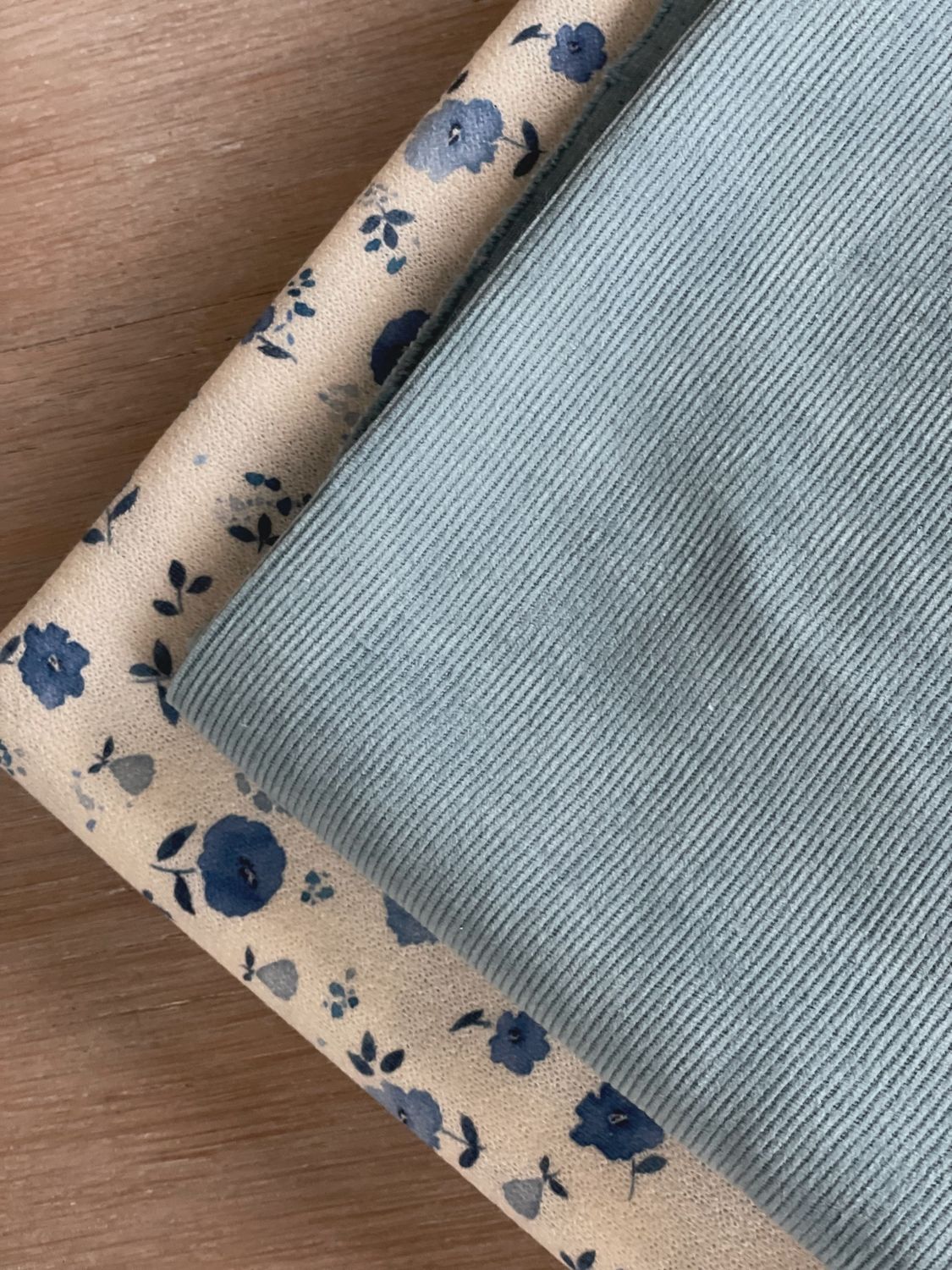 Heavy Corduroy Shadow Blue