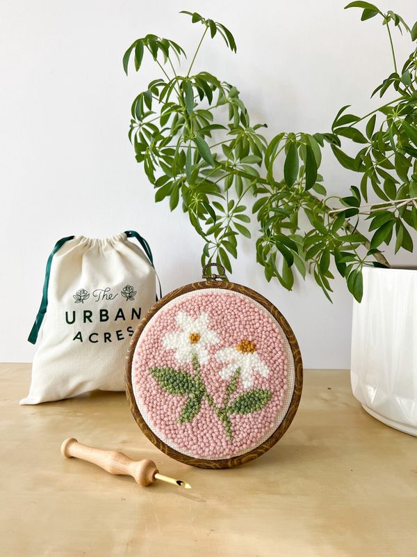 Pink Daisies Punch Needle Box Kit