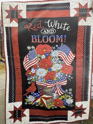 Red, White &amp; Blossom Quilt Kit