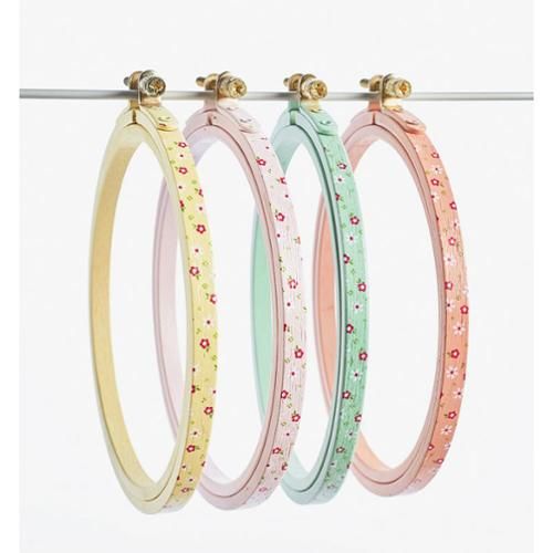 Daisy Hoop 4" Pink
