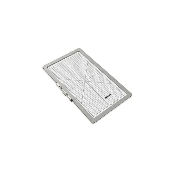 Medium Magnetic Embroidery Hoop 6.5"x10.4"