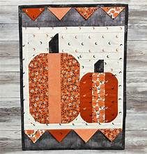 Fall Fellows Quilt As You Go - Wall Quilt  Class September 17, 2026