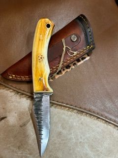 Carbon Skinning/ Hunting Knife