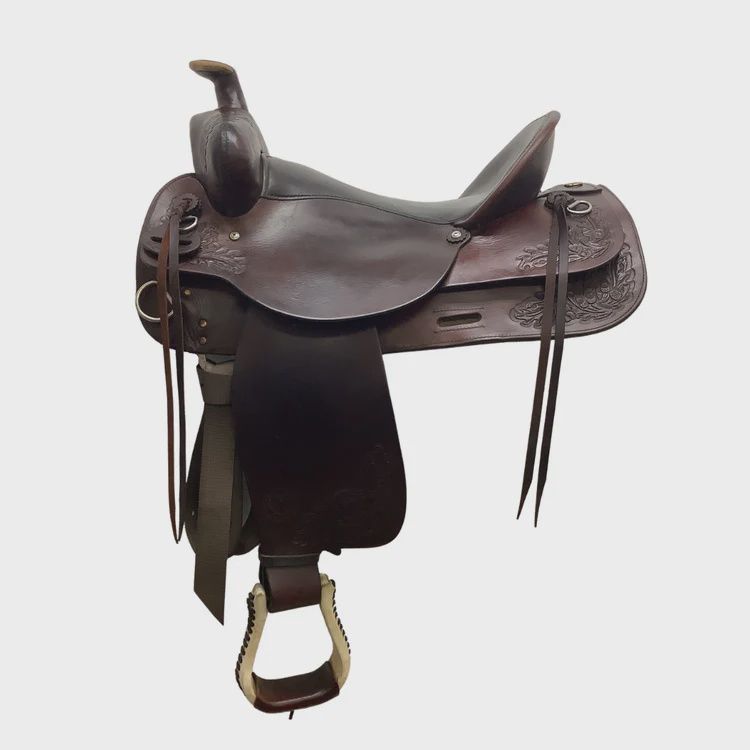 JBW Used 17&quot; Wide Circle Y All Around Trail Saddle