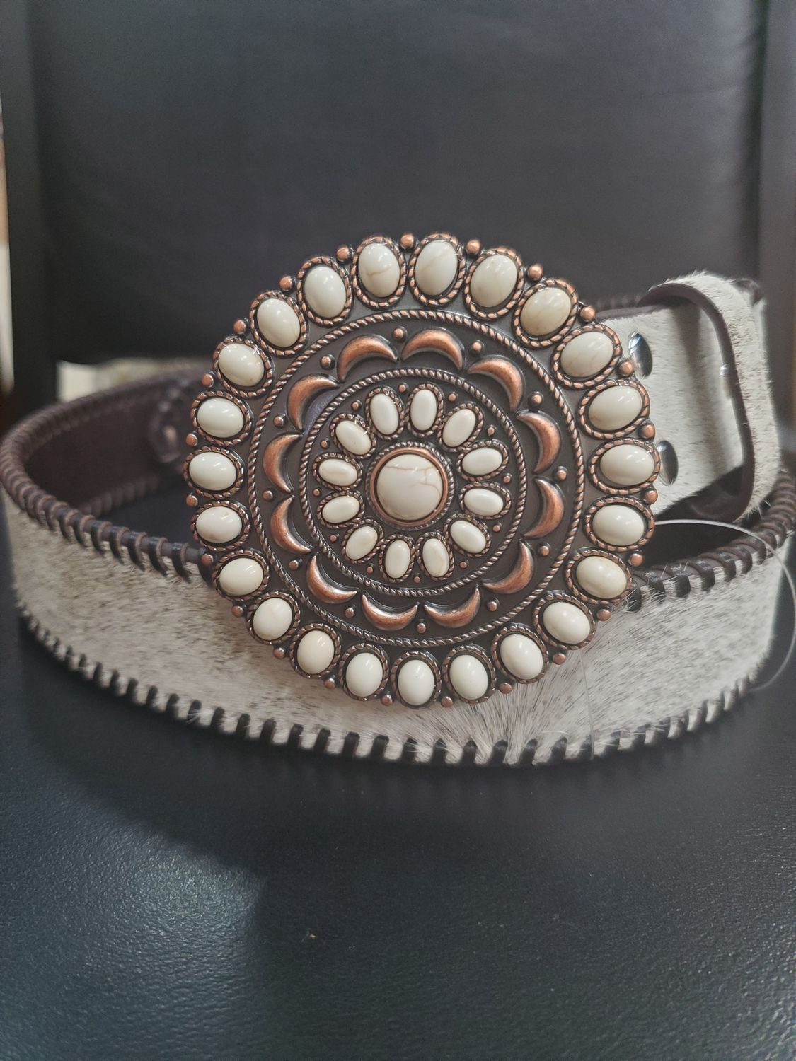 Nocona Women&#39;s Hair on Hide Belt