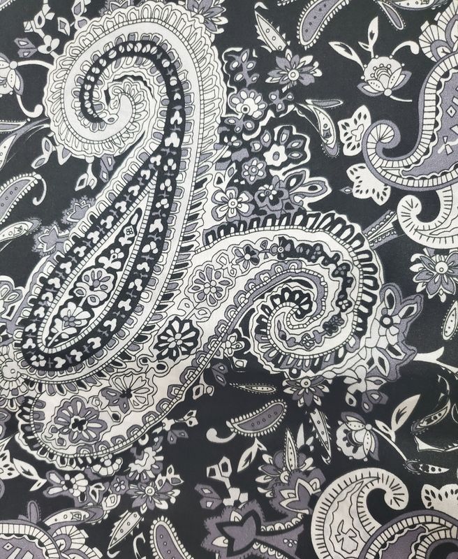 Wild Rag 33x33 Paisley, Colour: Black